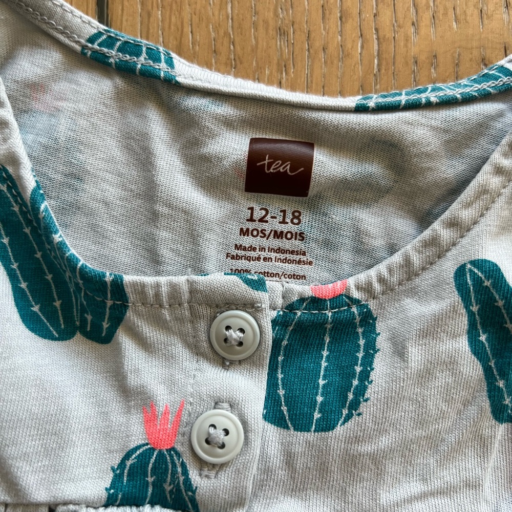 Tea Collection Romper - Picture 3 of 3